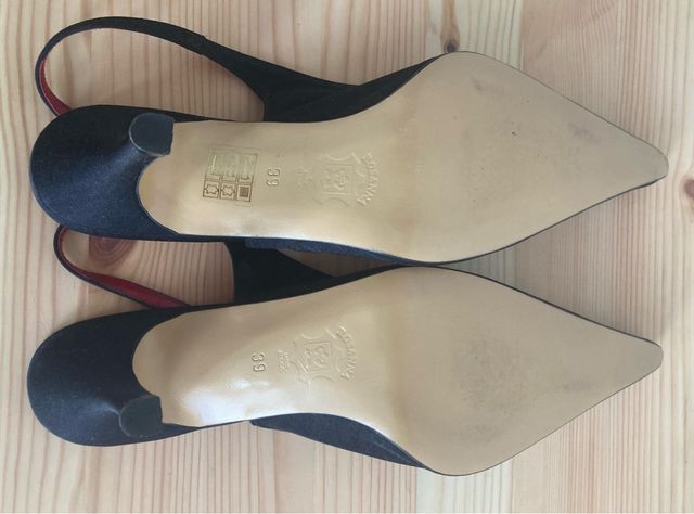 Zapatos negros El Corte Inglés - Tacón aguja