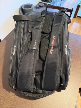 Paletero Bullpadel Vertex 04