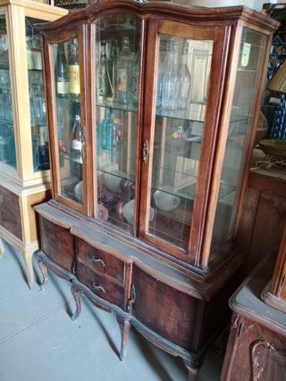 Vitrinas antiguas de madera