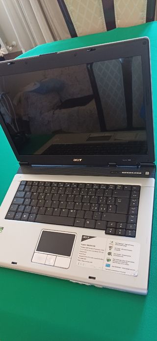 Acer Aspire 3000 - Portatile