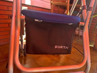 Caminador con asiento Forta Kanguro