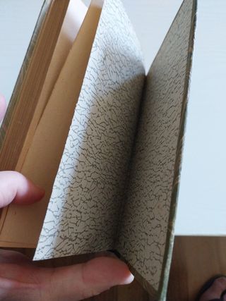 Amor se escribe sin hache. Libro de 1929.