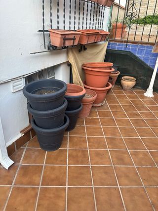 Maceteros grandes - 16 piezas