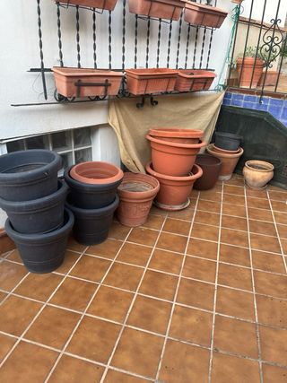 Maceteros grandes - 16 piezas
