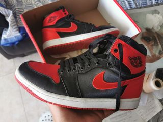 NIKE Air Jordan 1 Satin Rojo-Negro