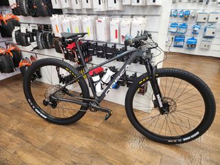 Orbea Alma M50 - Bicicleta Carbono talla S . NUEVA