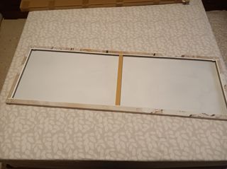 Cuadro flores beige y blanco