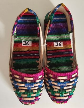 Sandalias artesanales multicolor - 36