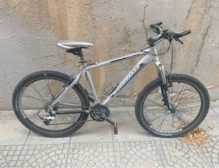 Bicicleta Mondraker: MTB
