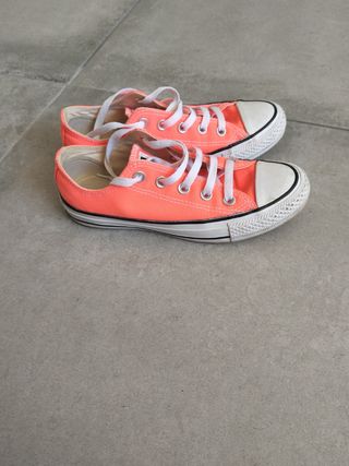 Converse Naranja Fluorescente. Talla 36