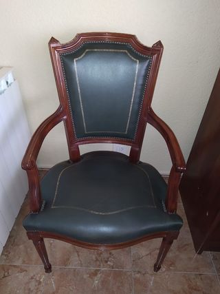 Despacho completo clásico de madera