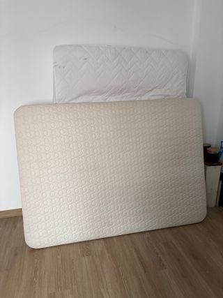 Base tapizada + colchón 135cm beige 150€