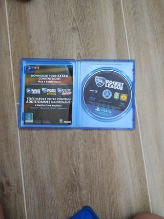 PS4 Slim 500GB + 1 mando