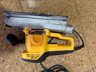 Lijadora Dewalt D26420 - usada