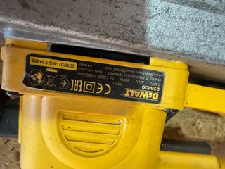 Lijadora Dewalt D26420 - usada