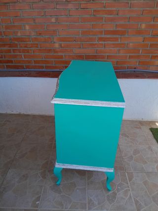 Cómoda vintage turquesa restaurada