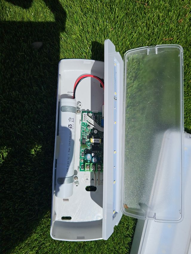 10 Luces LED emergencia