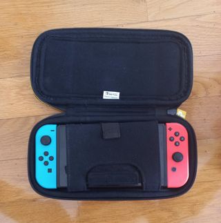 Nintendo Switch Azul-Rojo Con funda 