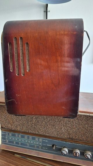 2 Radios Telefunken antiguas