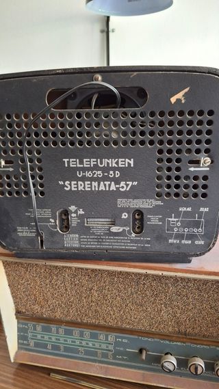 2 Radios Telefunken antiguas