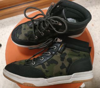 Botines de camuflaje, de Primark