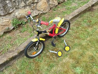 Bicicleta niño rueda de 16 pulgadas y con ruedines