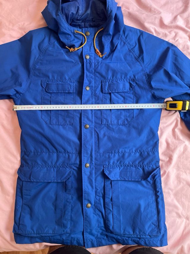 Chaqueta Levi's azul entretiempo