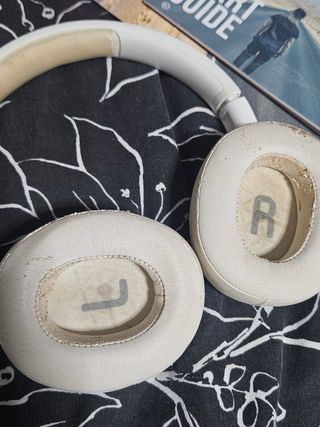 Auriculares JBL 750BTNC blancos