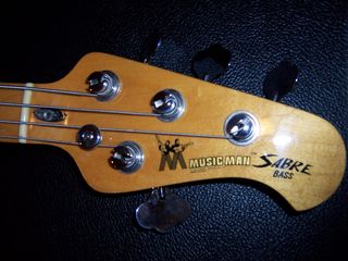 MUSIC MAN SABRE BASS 1978