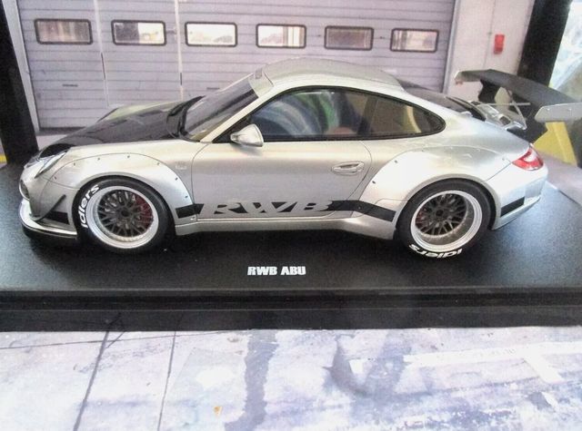 Porsche 911 RWB GT Spirit 1:18