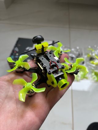 Micro drone FPV Flywoo Firefly 1.6'' Baby Quad HD
