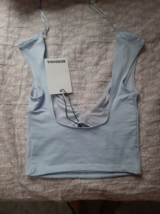 Top Bershka azul - Talla S