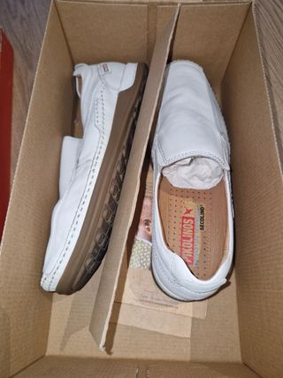 Pikolinos - Mocasines blancos talla 39