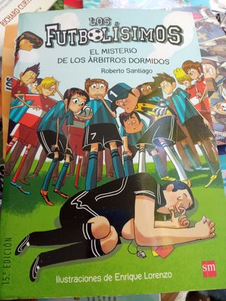 Los Futbolísimos 1: El misterio de los árbitros...