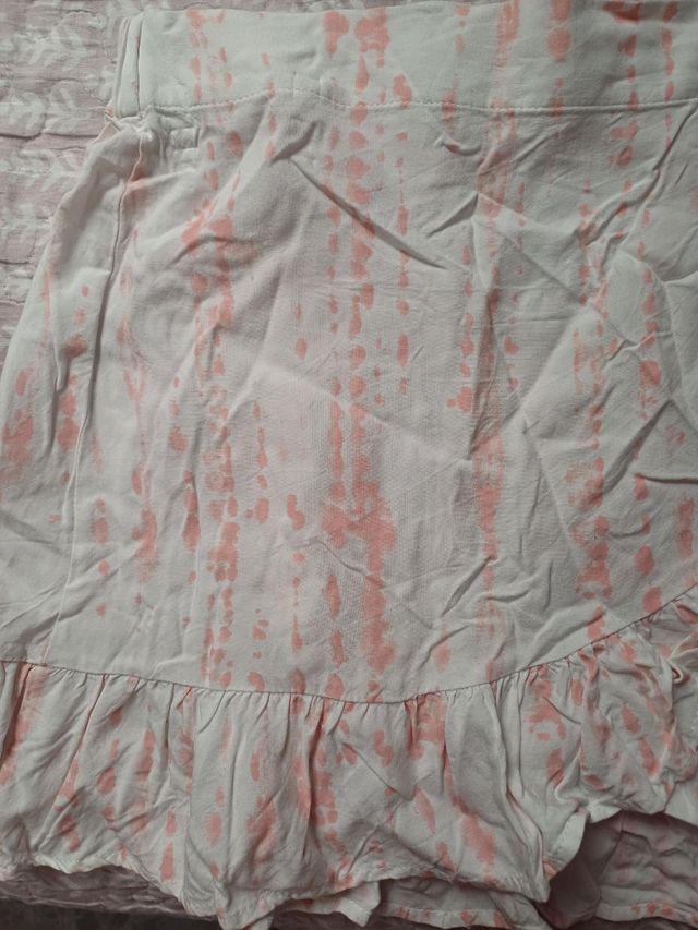 Falda tie-dye rosa y blanca