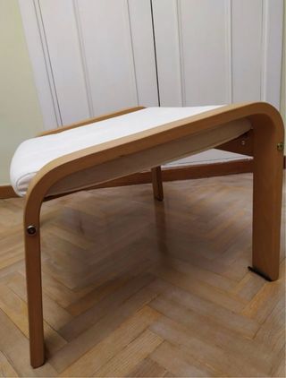 Sillón y reposapiés IKEA PÖANG blanco y madera