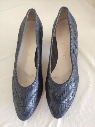 Zapatos Arturo piel trenzada -talla 38