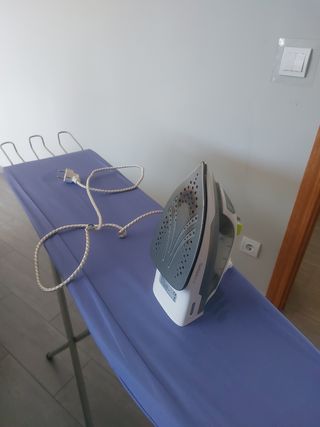 Plancha de vapor marca Selecine