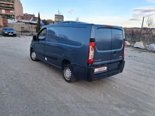 Peugeot Expert 2012