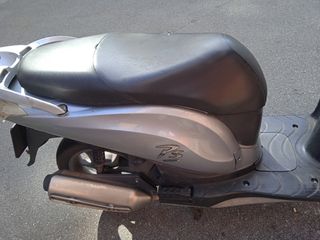 Honda PS 125i (2008) - Despiece