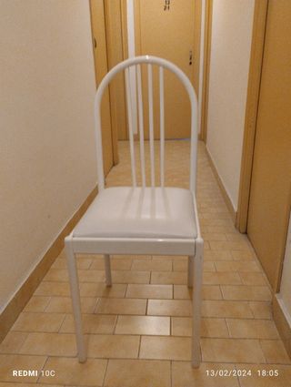  3 Sillas cocina blanca