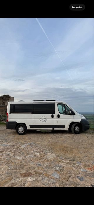 Furgo Camper lista para viajar