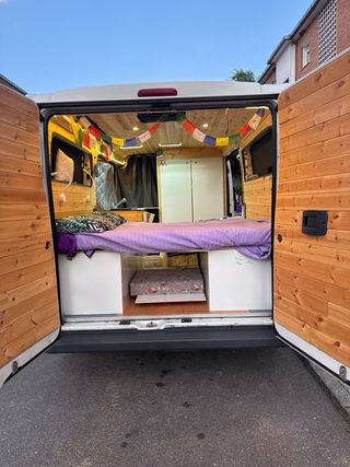 Furgo Camper lista para viajar