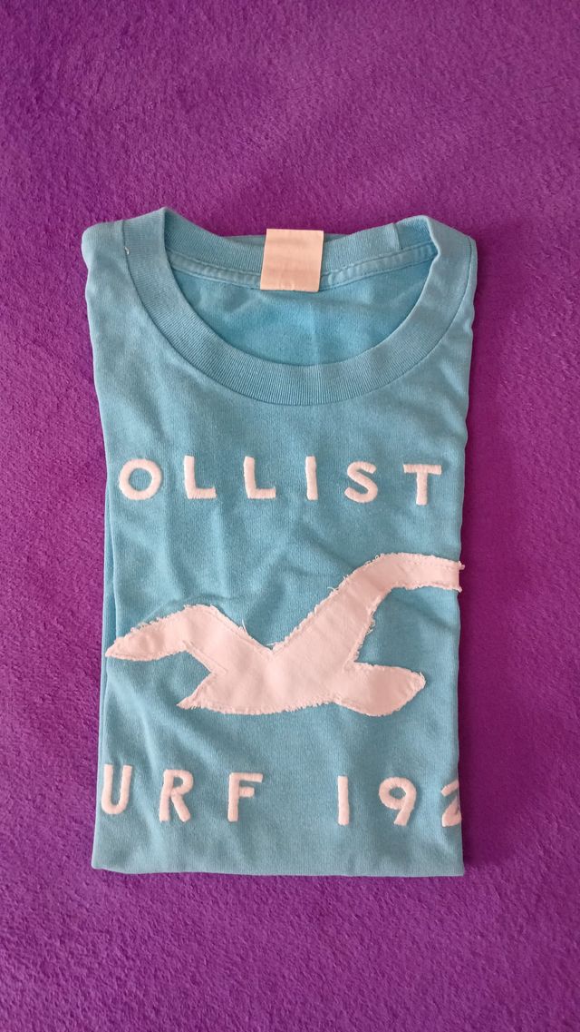 Camiseta Hollister Azul Cielo