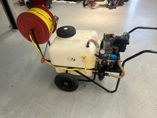 Fumigadora Kawasaki 100L