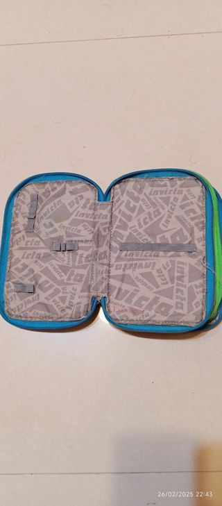 Astuccio Blu Invicta - Scuola