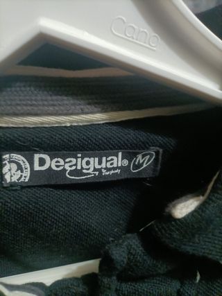 Polo desigual hombre M