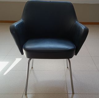 Silla vintage oficina negra