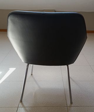Silla vintage oficina negra