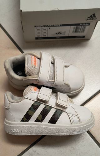 Scarpe bambino/bambina Adidas – n.20